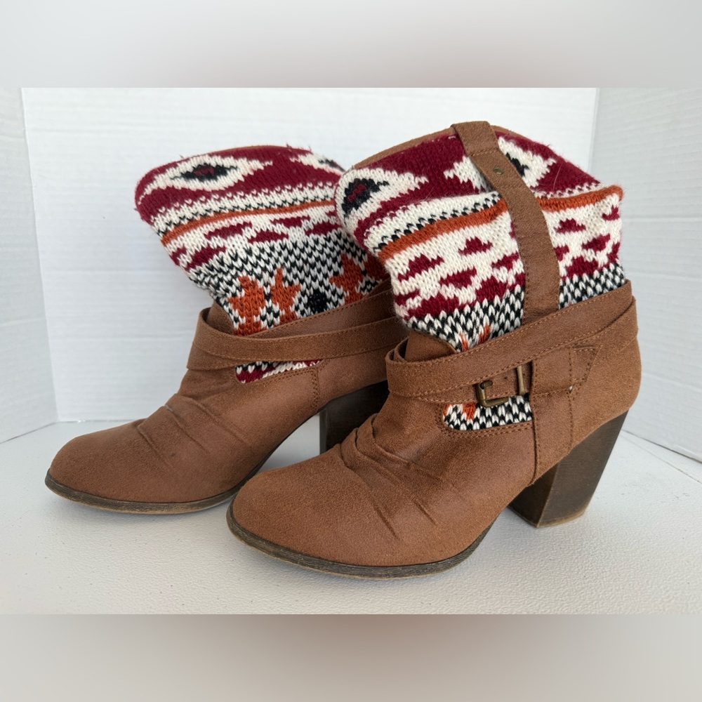 Route 66 Aztec Southwestern Sweater Cognac Heel Booties Size 9